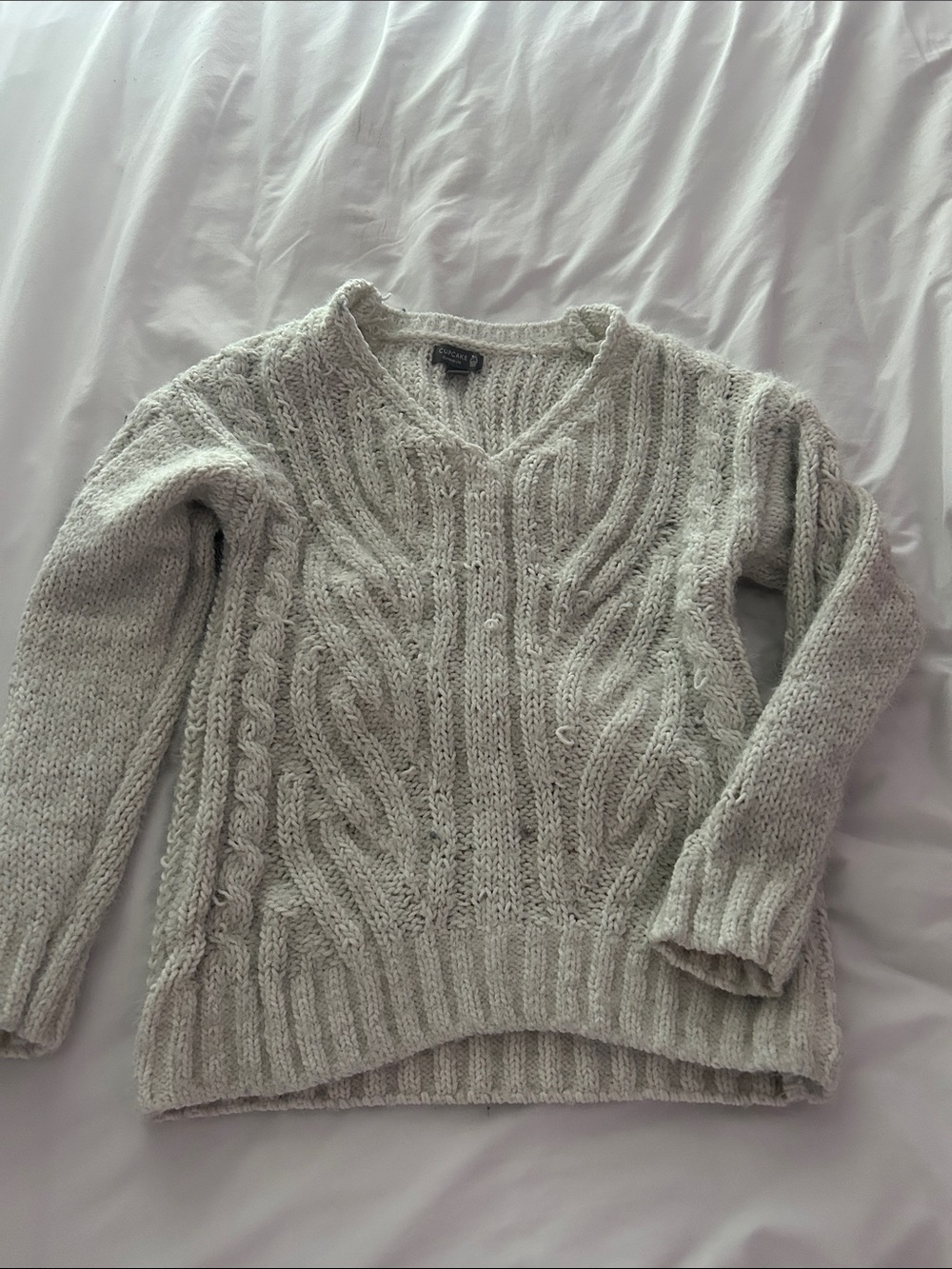 cupcakes & cashmere Light Gray Cable Knit V-Neck Sweater